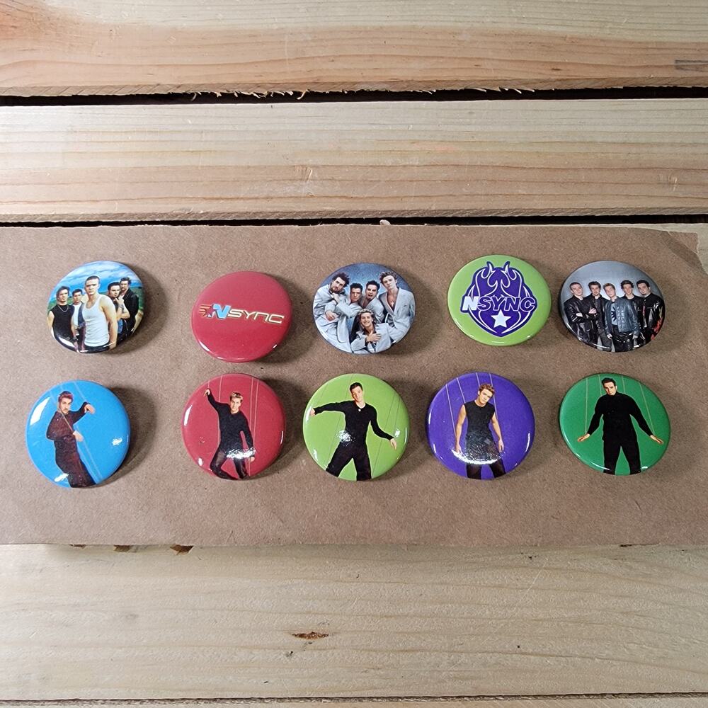 VINTAGE Set of 10 NSYNC 1.25" Buttons